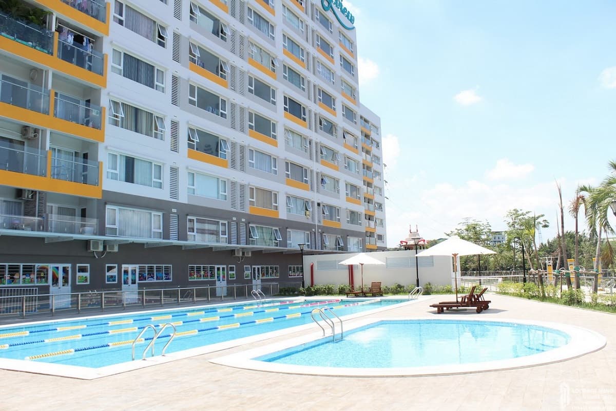 Hồ bơi tại Ehome 5 The Bridgeview