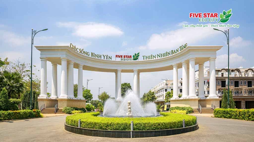 Cổng chào dự án Five Star Eco City
