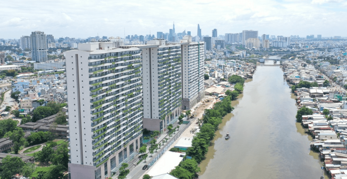 Diamond Lotus Riverside