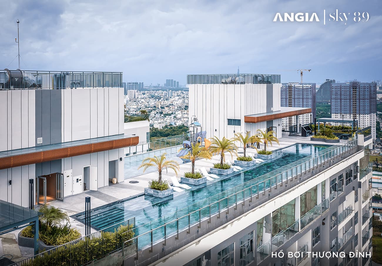 Hồ bơi tại Sky 89